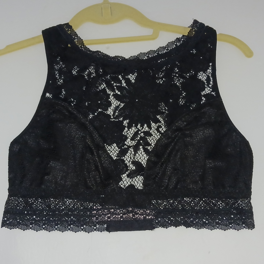 Victorias Secret High Neck Bralette, Medium
